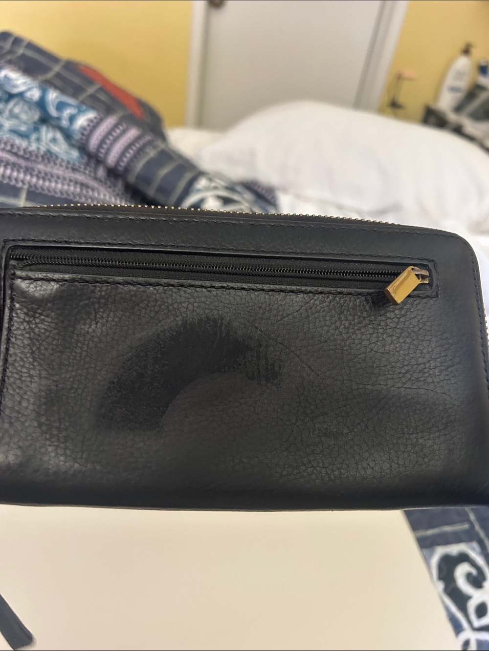 Fossil LRG Carmen Black Leather/Suede Tote with Adj Strap & Zip Rnd Wristlet - Picture 6 of 6